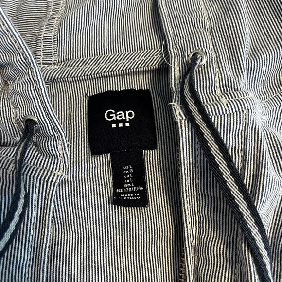 GAP  Zip Up Sweater with Hood blue and white stripe size large - Picture 3 of 4